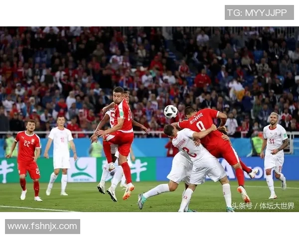 意甲激战：那不勒斯逆转莱比锡乌龙球引发争议判罚全场沸腾