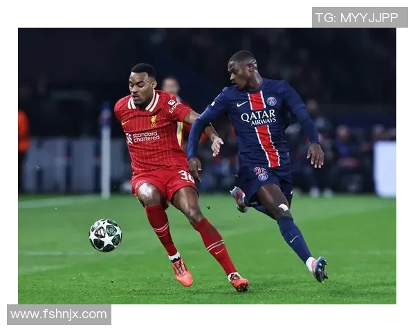 英超精彩对决巴黎圣日耳曼与莱比锡战成平局帽子戏法瞬间点燃全场激情